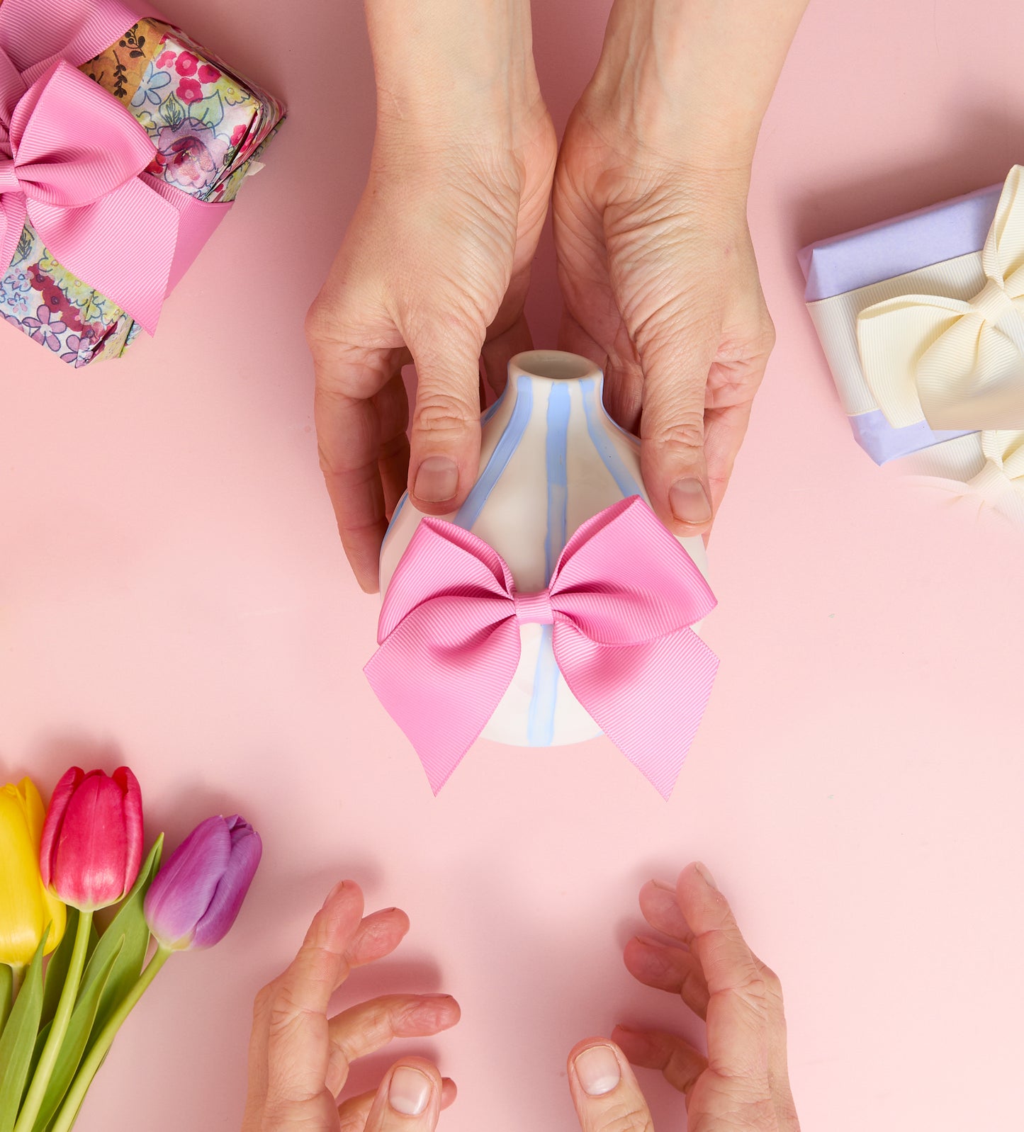Cherished Creations: Mother’s Day Frame & Vase Set