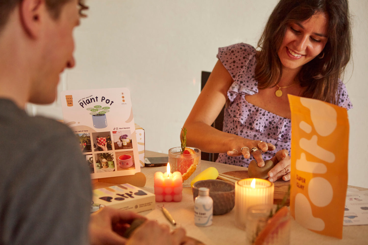 7 Good First Date Ideas That Aren’t Dinner & Drinks