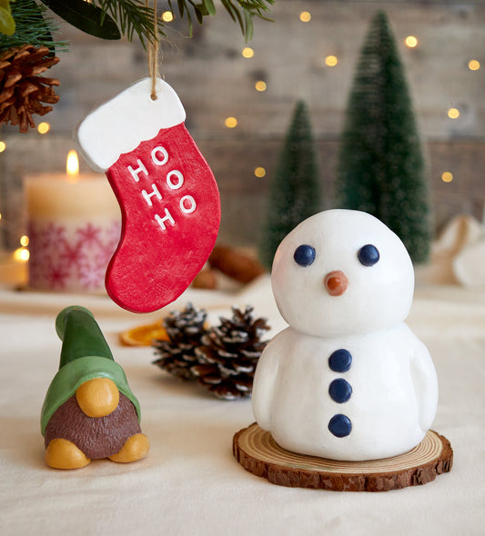 10 Unique Christmas Team Building Activities