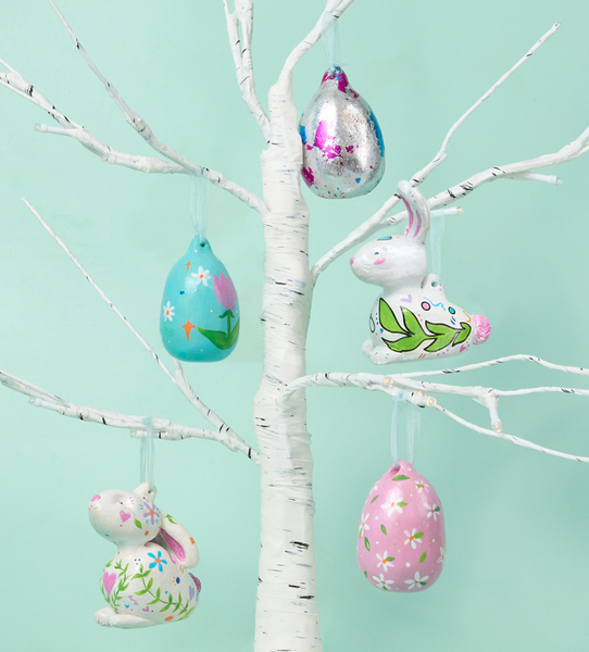 Hop ’n’ Hatch: Create & Paint Decorations