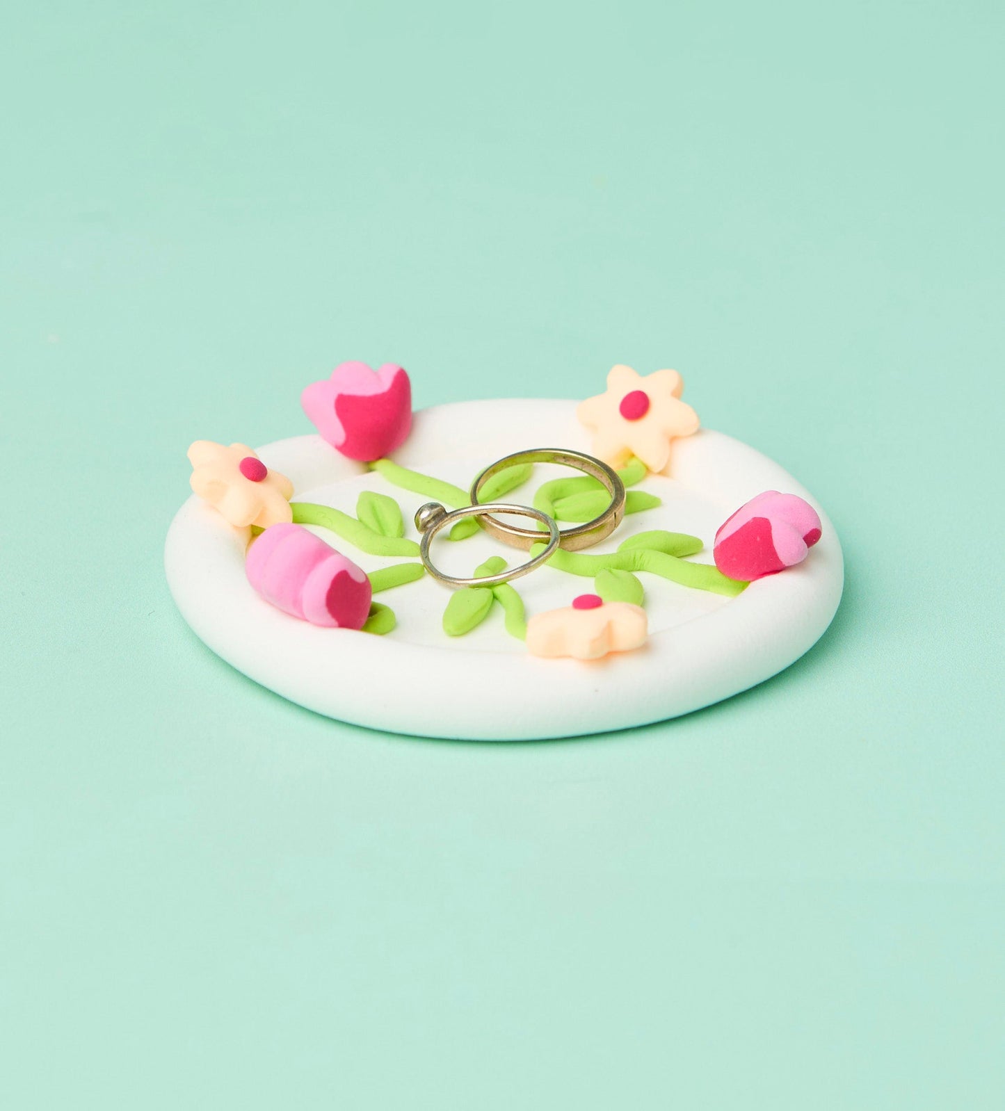 Spring Ring Dish