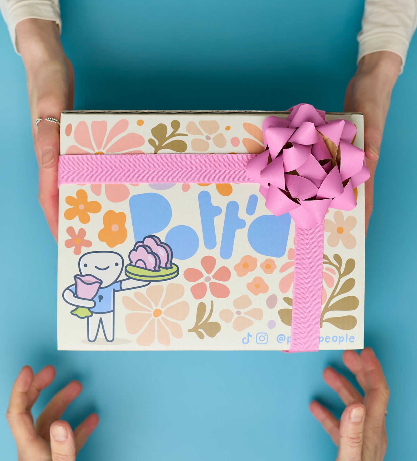 Paintables Mug, Vase & Breakfast Set Bundle